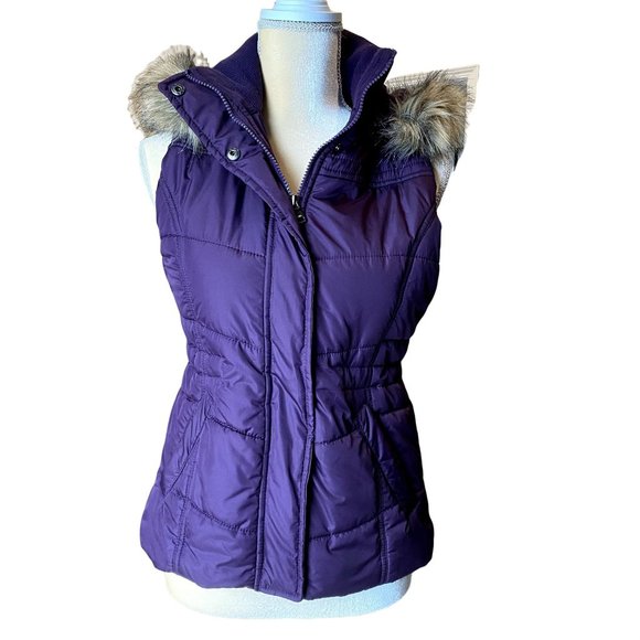 New York & Company Jackets & Blazers - New York & Company Women's Purple Puffer Vest With Faux Fur Hood Sz XS